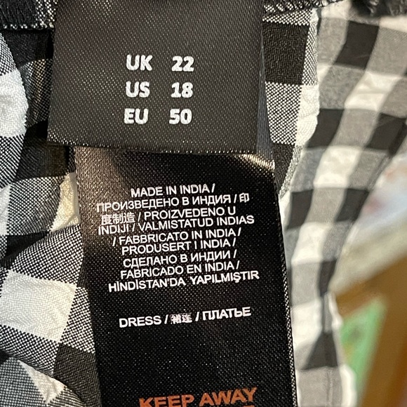 Simply Be gingham dress size 18 - Picture 3 of 8